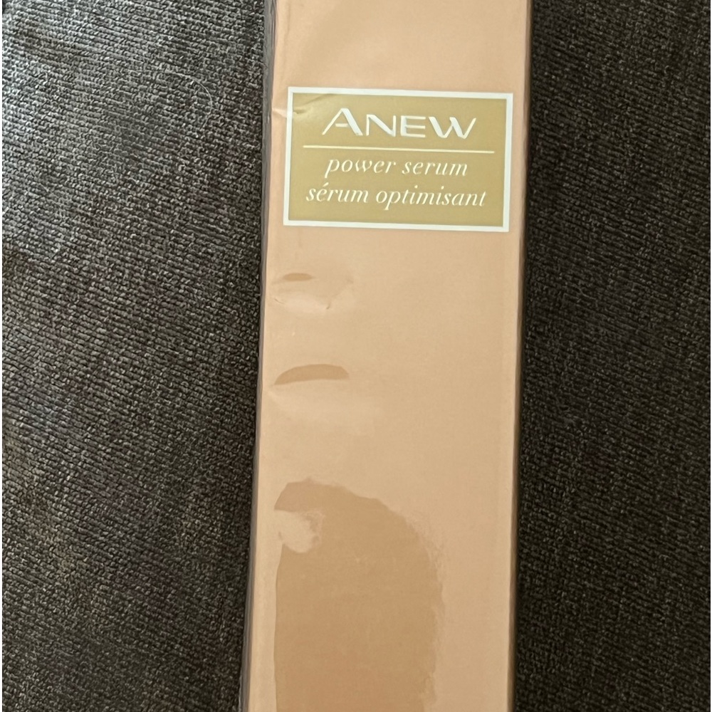 Anew power serum